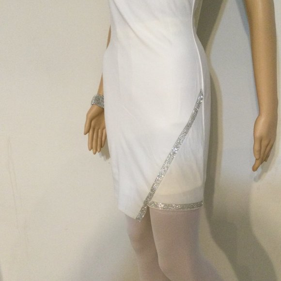 WHITE PARTY DRESS WITH SPARKLES!  MEDIUM - Picture 3 of 8